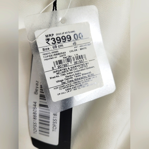 🌷Trendyol Skater Dress🌷 - Picture 5 of 9